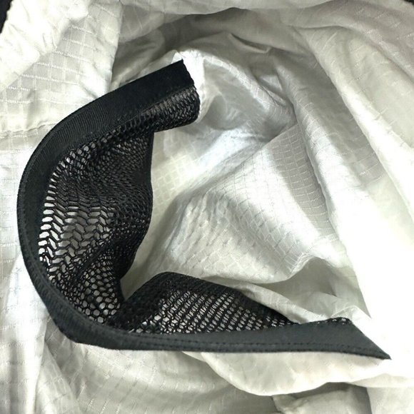 BOTTEGA VENETA body bag bag waist pouch Waist Pouch Nylon Black - Picture 9 of 15